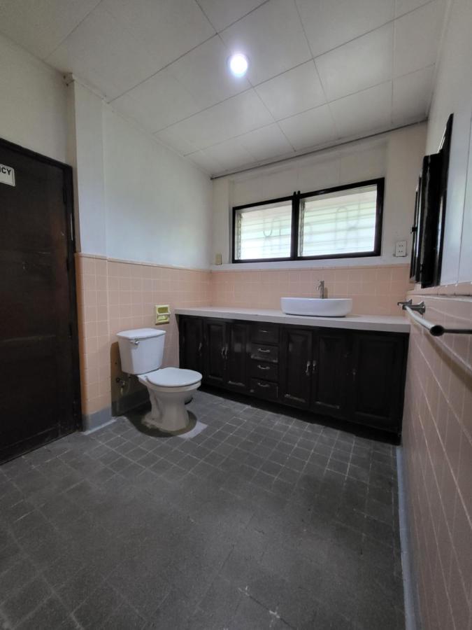Ayahay Sa Matutina Hotell Puerto Princesa Eksteriør bilde