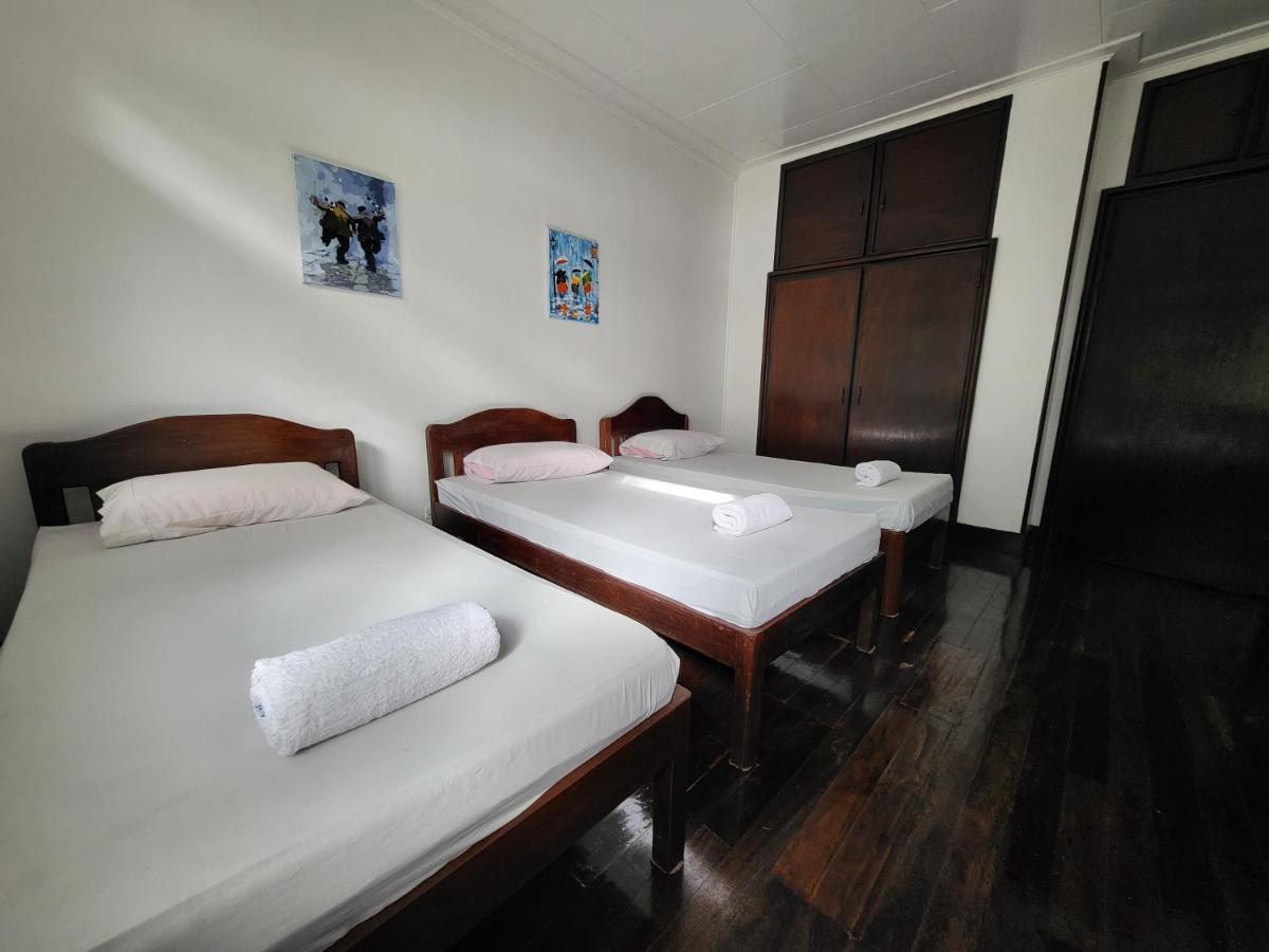 Ayahay Sa Matutina Hotell Puerto Princesa Rom bilde